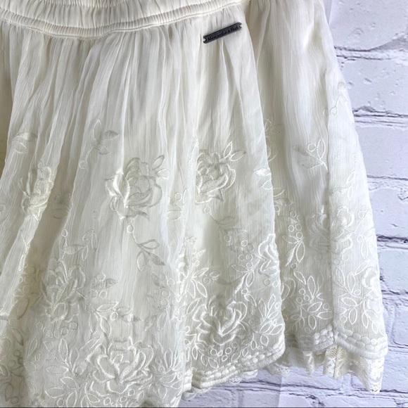 Abercrombie & Fitch lace chiffon shirt size M - Picture 2 of 7